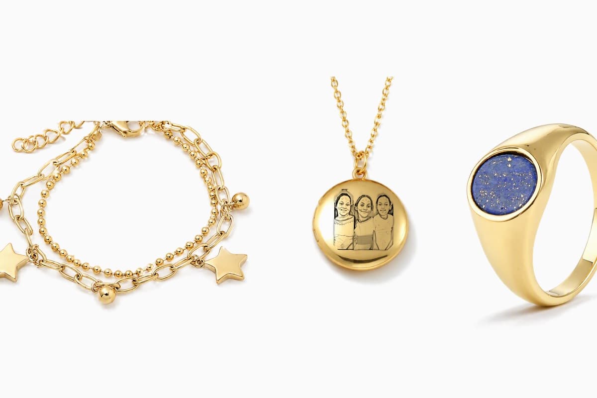 Round Photo Locket Necklace
