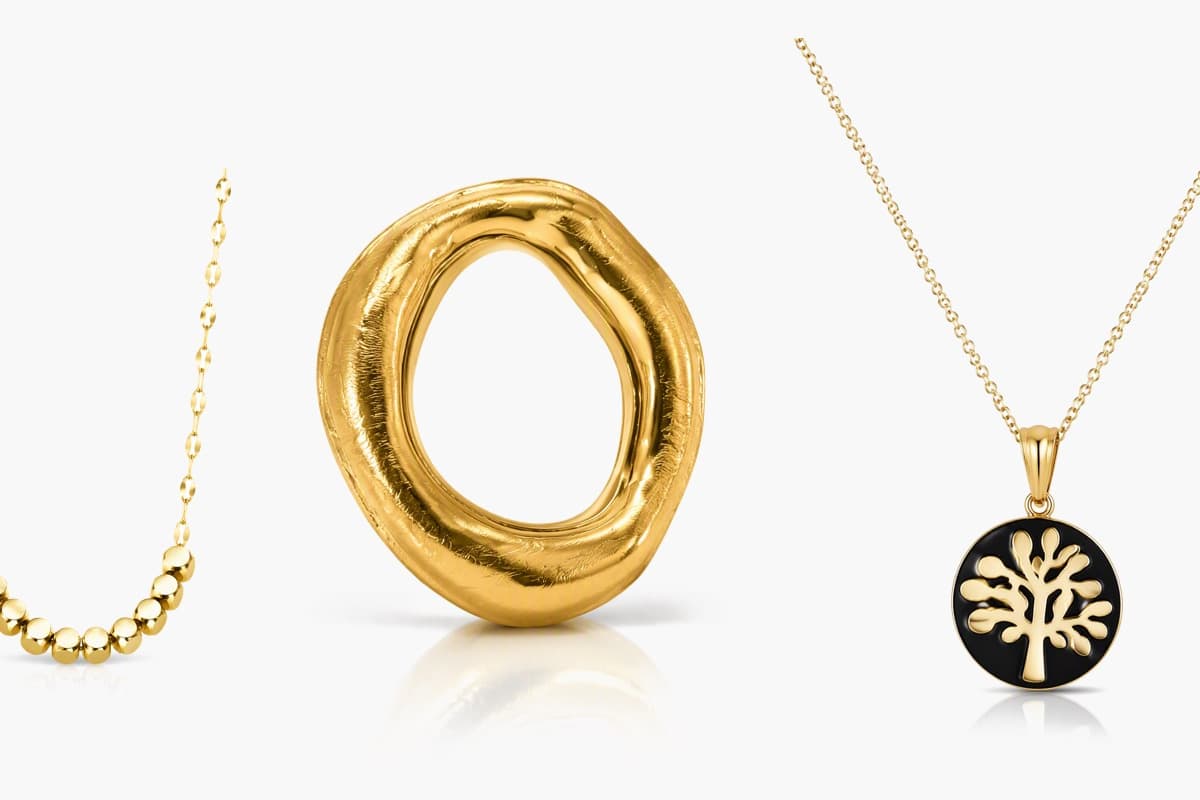 Tree Branch Disc Pendant Necklace