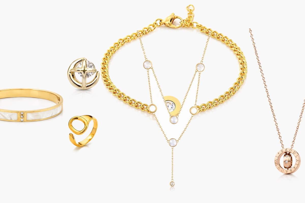 Dainty Circle Disc Necklace