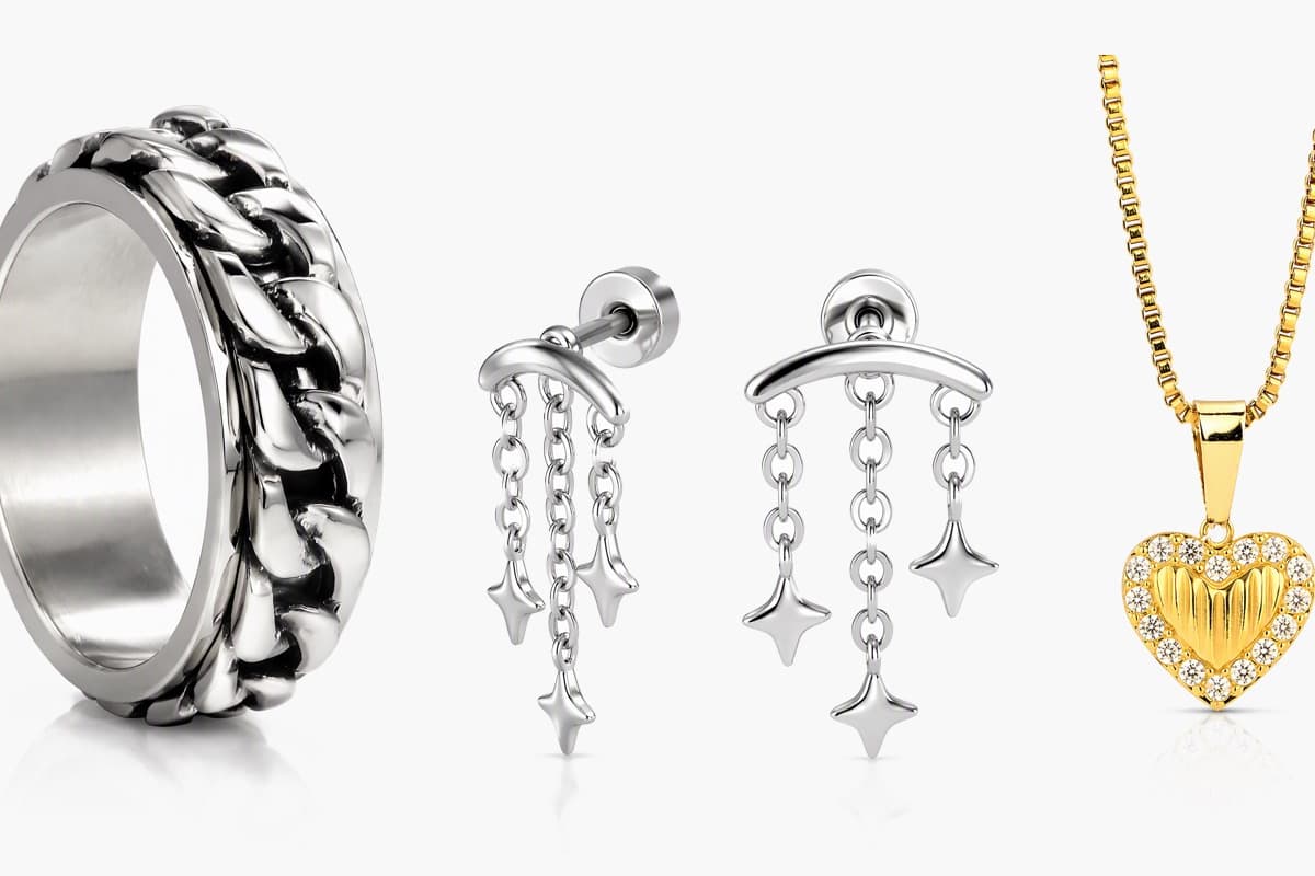 Dangling Star Charm Stud Earrings