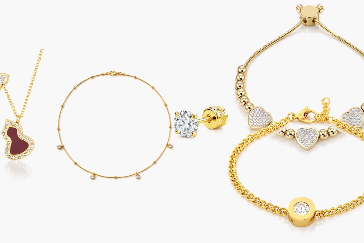 Cute Heart Charm Bracelet