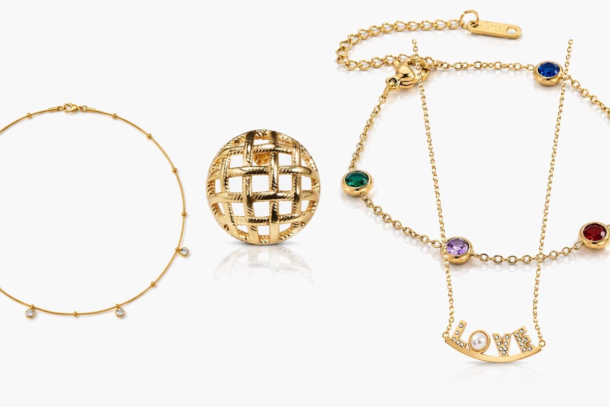 Love Knot Stud Earrings