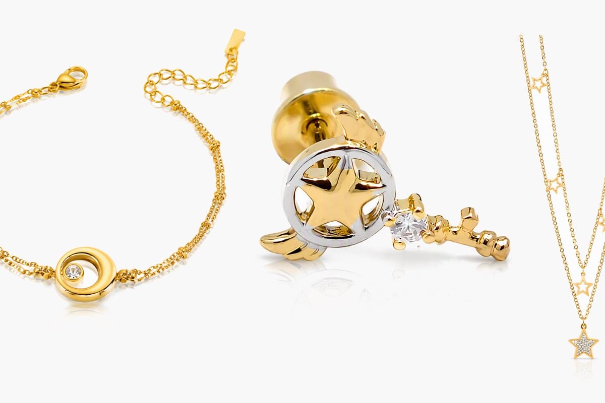 Cute Star And Key Stud Earrings