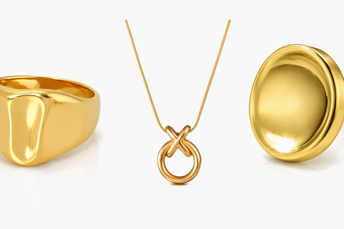 Minimalist Oval Stud Earrings