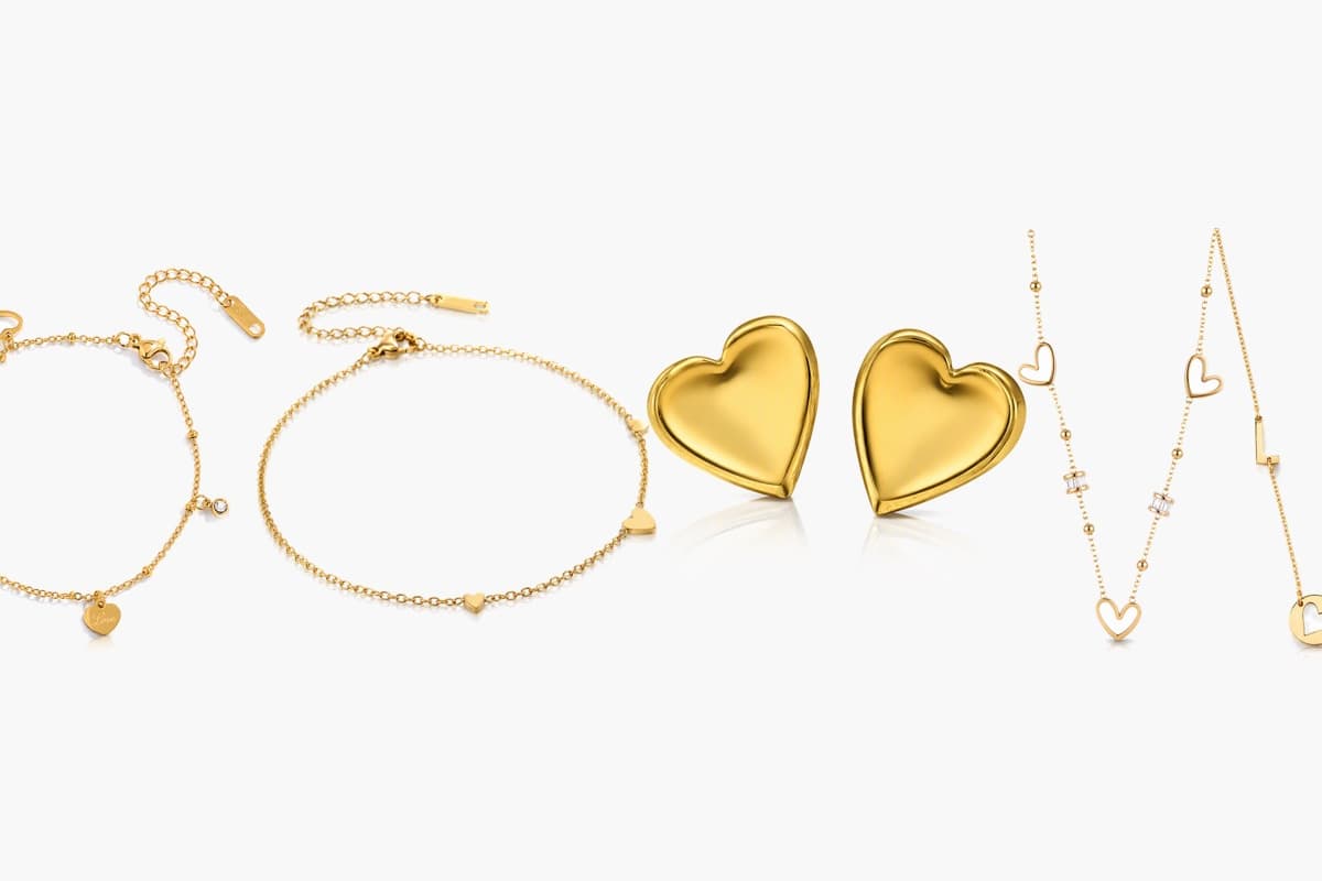 Dainty Heart Charm Necklace