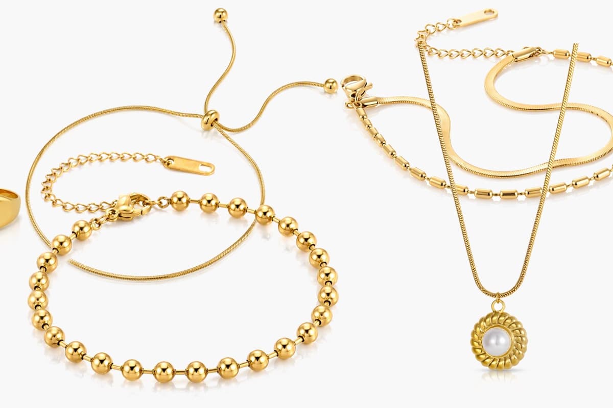 Dainty Snake And Box Chain Bracelet