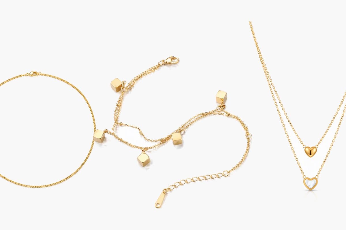 Dainty Flat S Chain Necklace