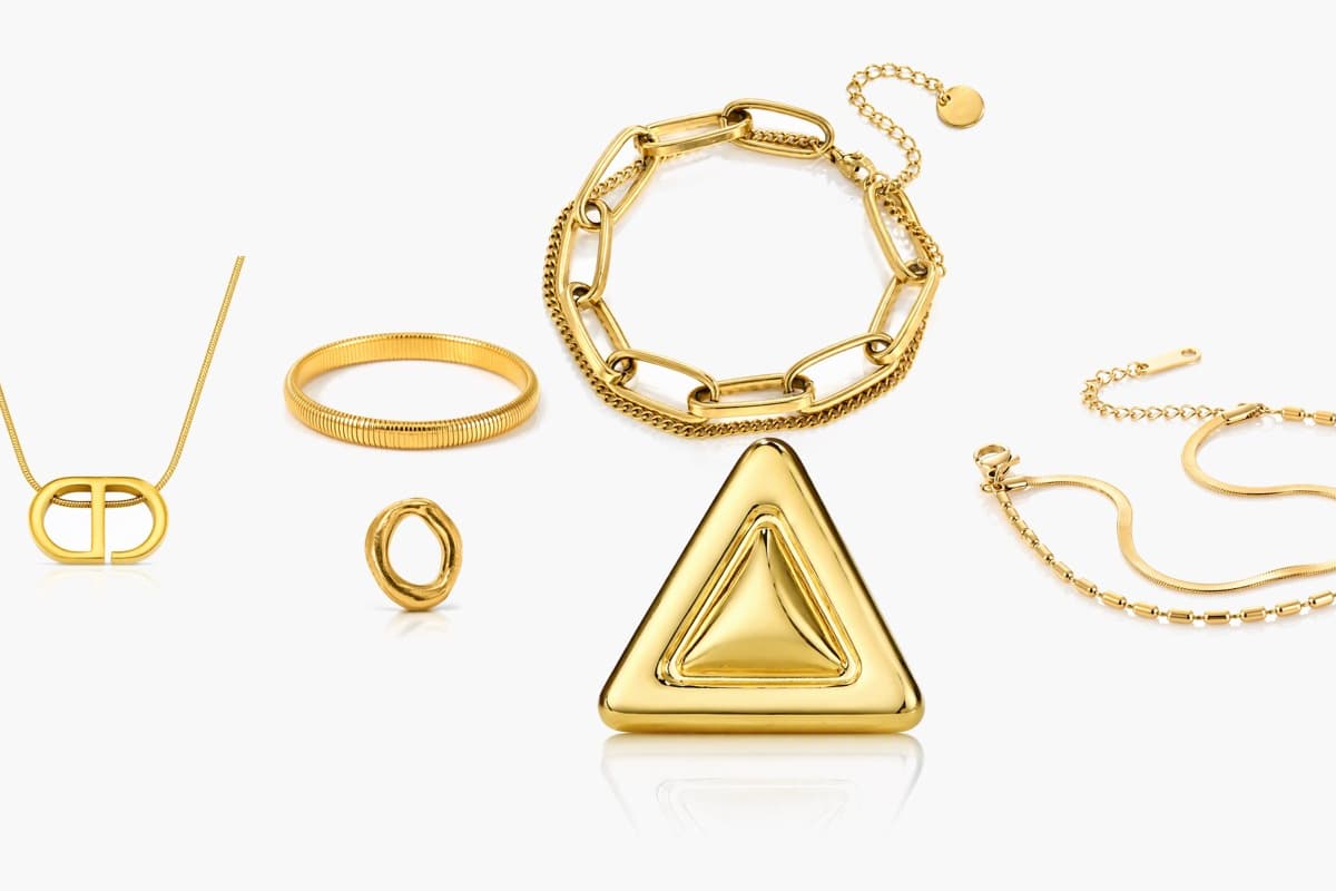 Dainty Snake And Box Chain Bracelet