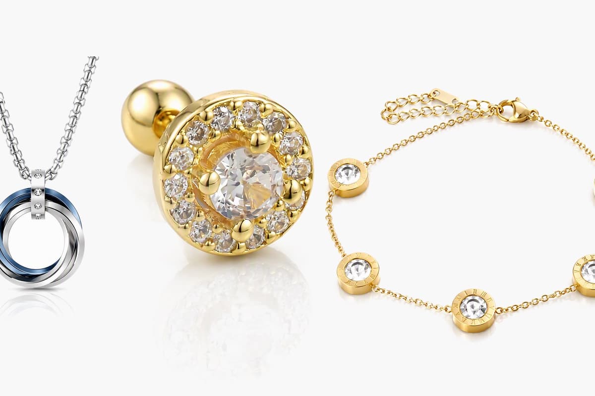 Trendy Double Ring Pendant Necklace