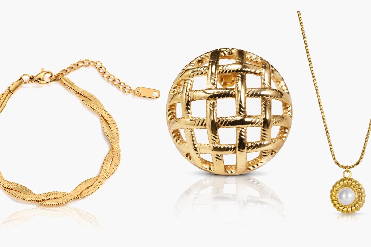Love Knot Stud Earrings