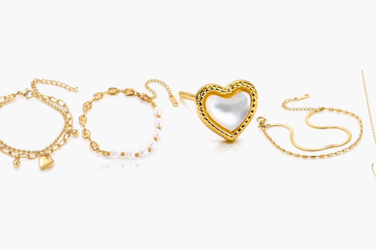 Cute Heart Stud Earrings
