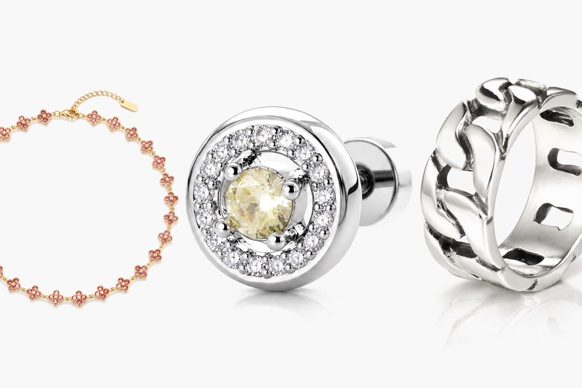 Dainty Round Halo Stud Earrings