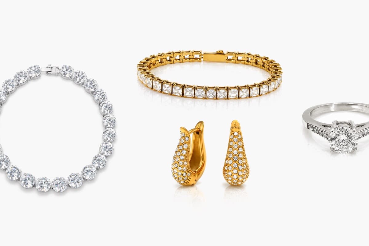 Trendy U-Shaped Huggie Earrings