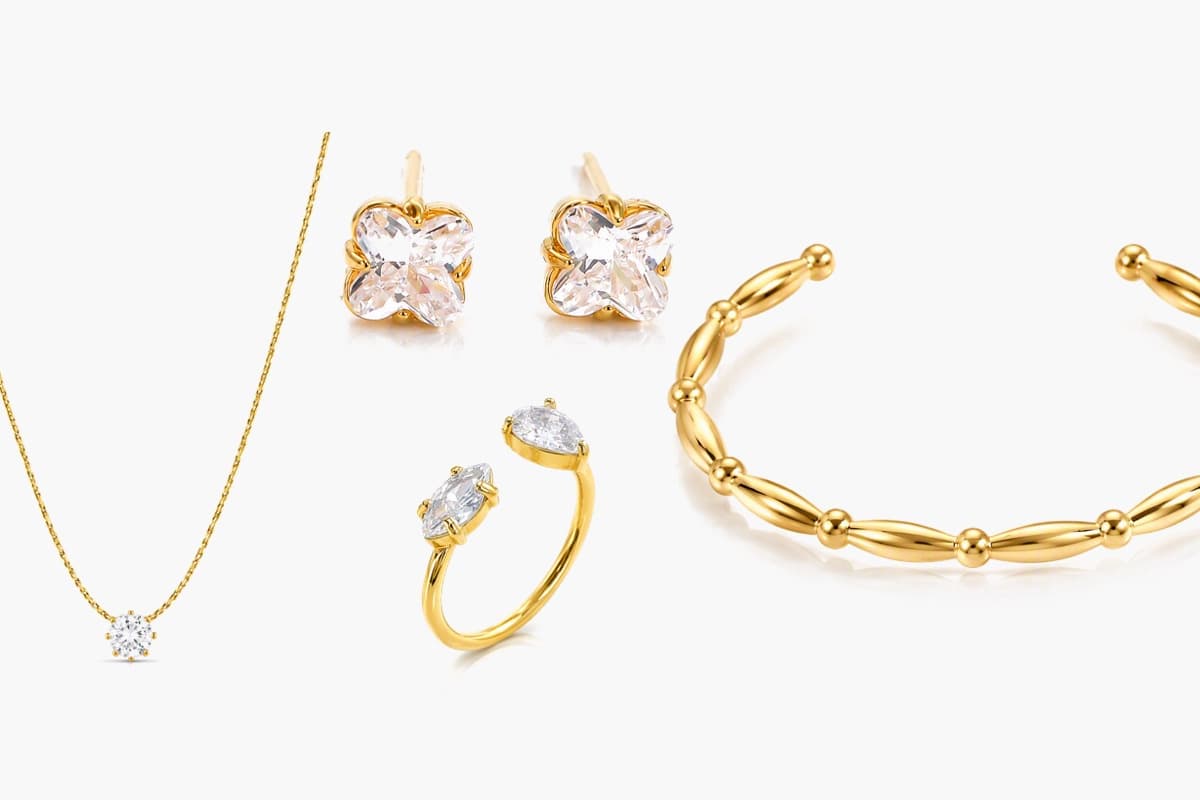 Dainty Four-Leaf Clover Stud Earrings