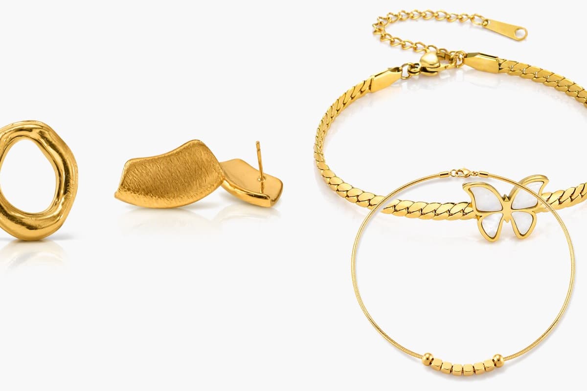 Textured Asymmetric Stud Earrings