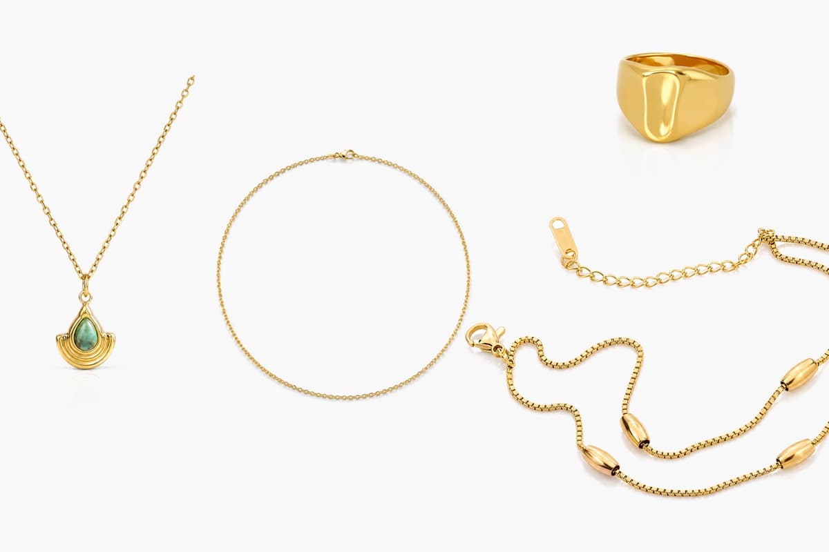 Dainty Fan Pendant Necklace