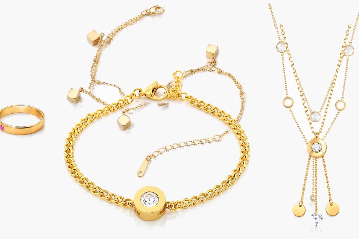 Dainty Disc Tassel Necklace