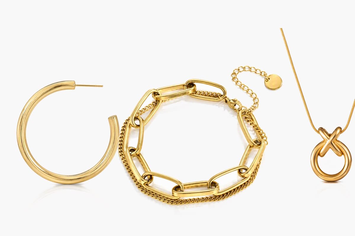 Minimalist Smooth Hoop Earrings