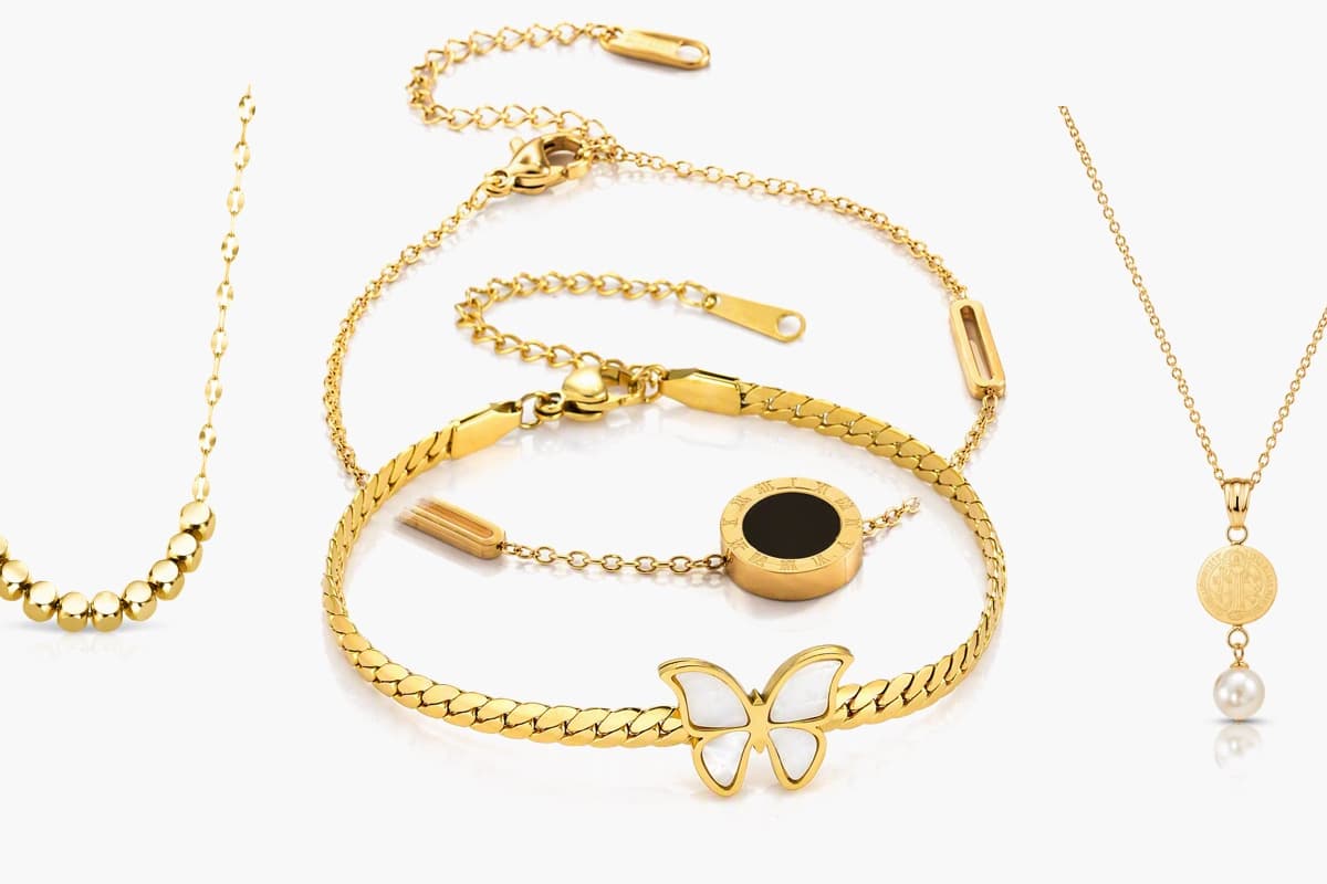Dainty Coin Disc Pendant Necklace