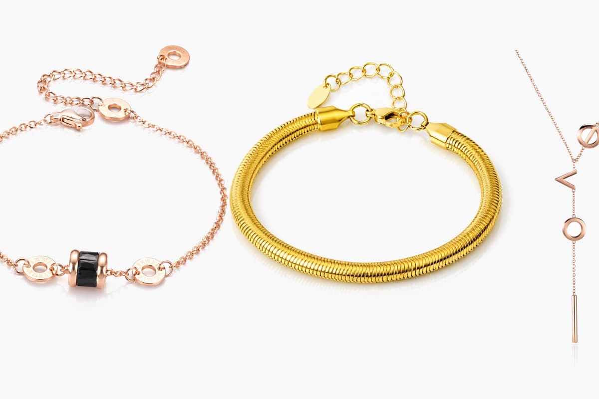 Minimalist Geometric Bar Necklace