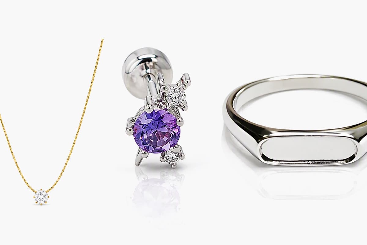Dainty Flower Stud Earrings