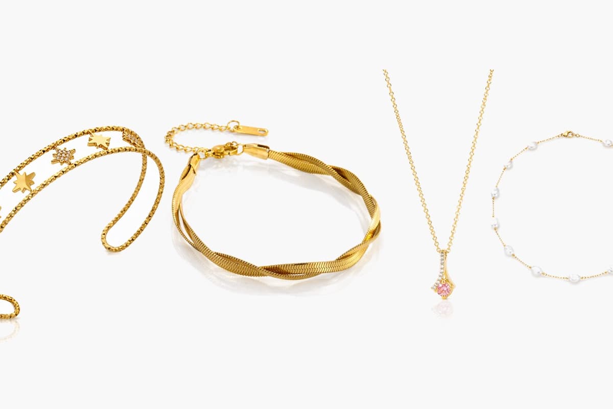 Dainty Irregular Pearl Station Necklace
