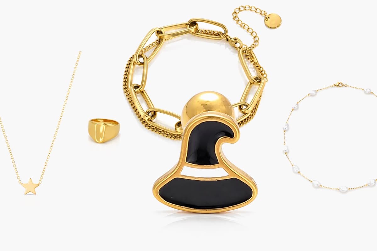 Dainty Irregular Pearl Station Necklace
