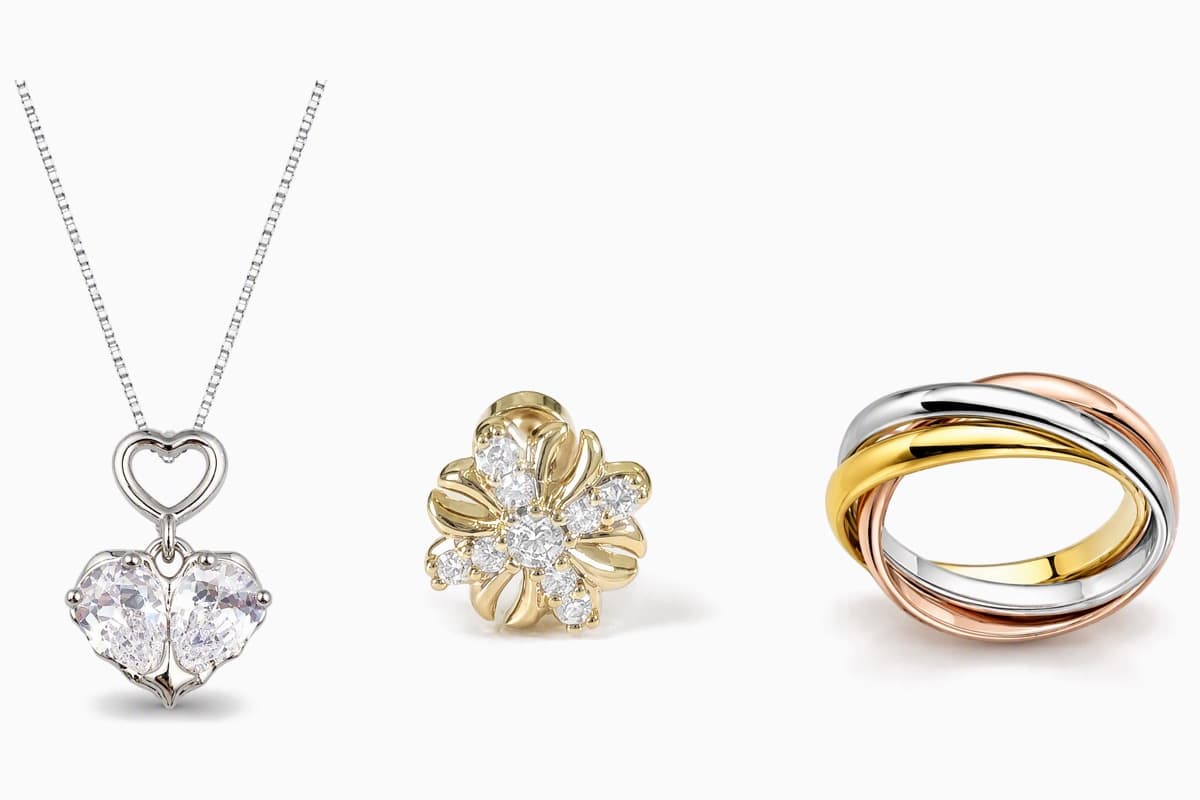 Dainty Flower Stud Earrings