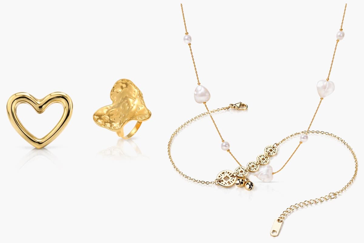 Dainty Heart Station Necklace