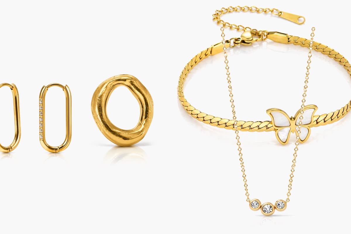 Oval Huggie Earrings