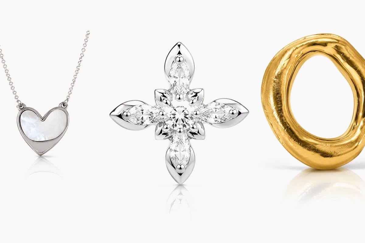 Dainty Four-Leaf Clover Stud Earrings