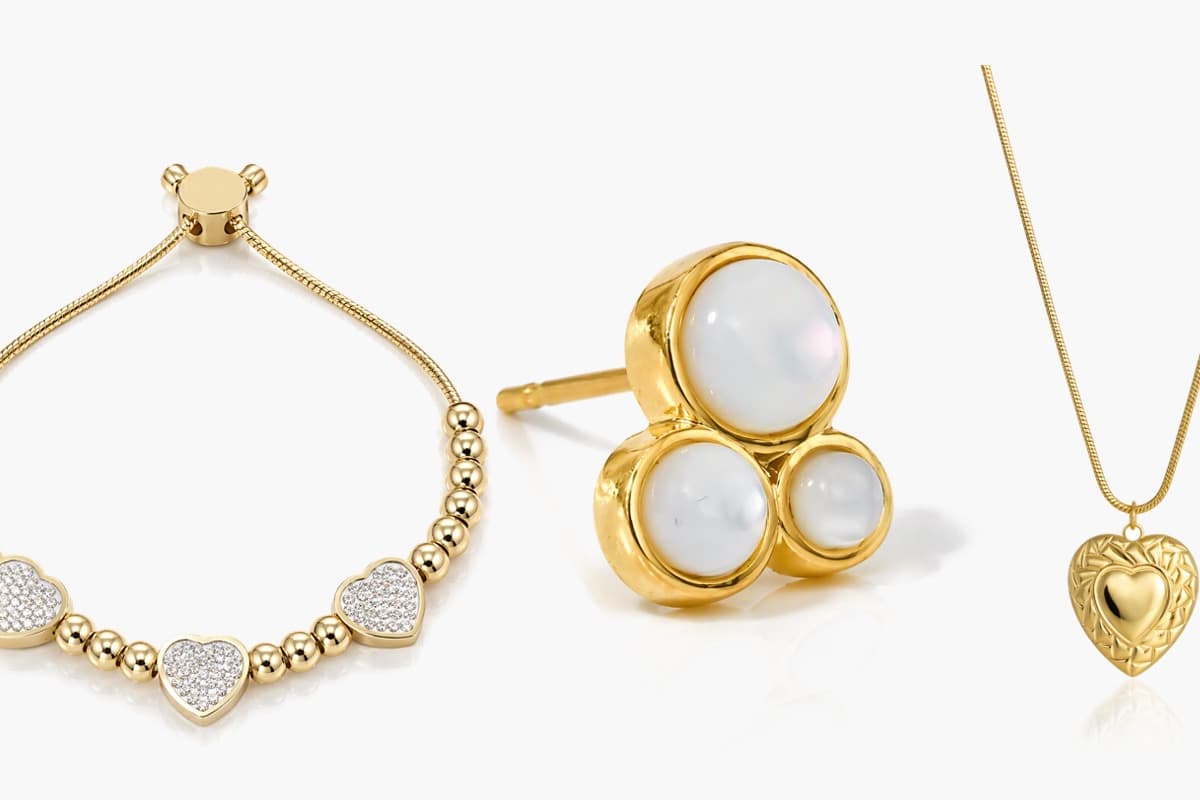 Dainty Triple Stone Cluster Stud Earrings