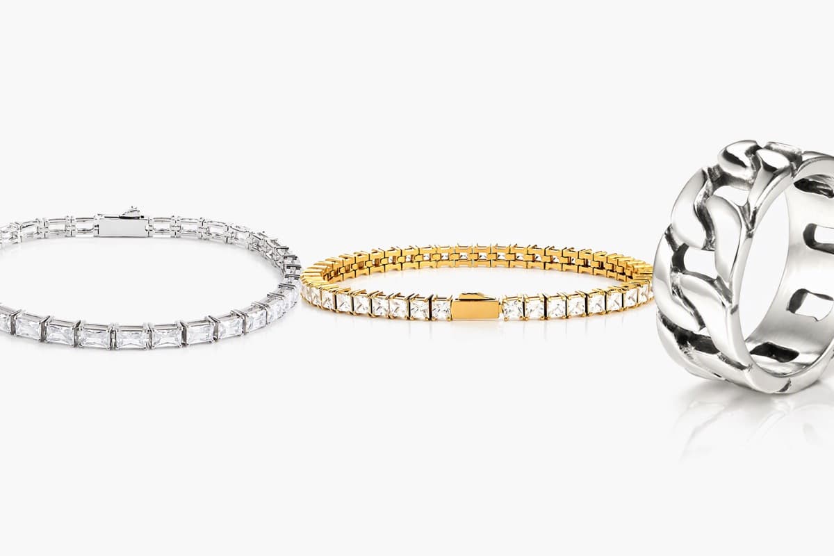 Twisted Band Ring