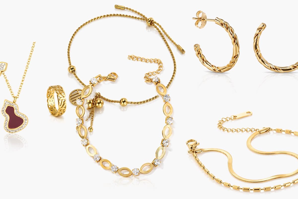 Dainty Gourd Charm Bracelet