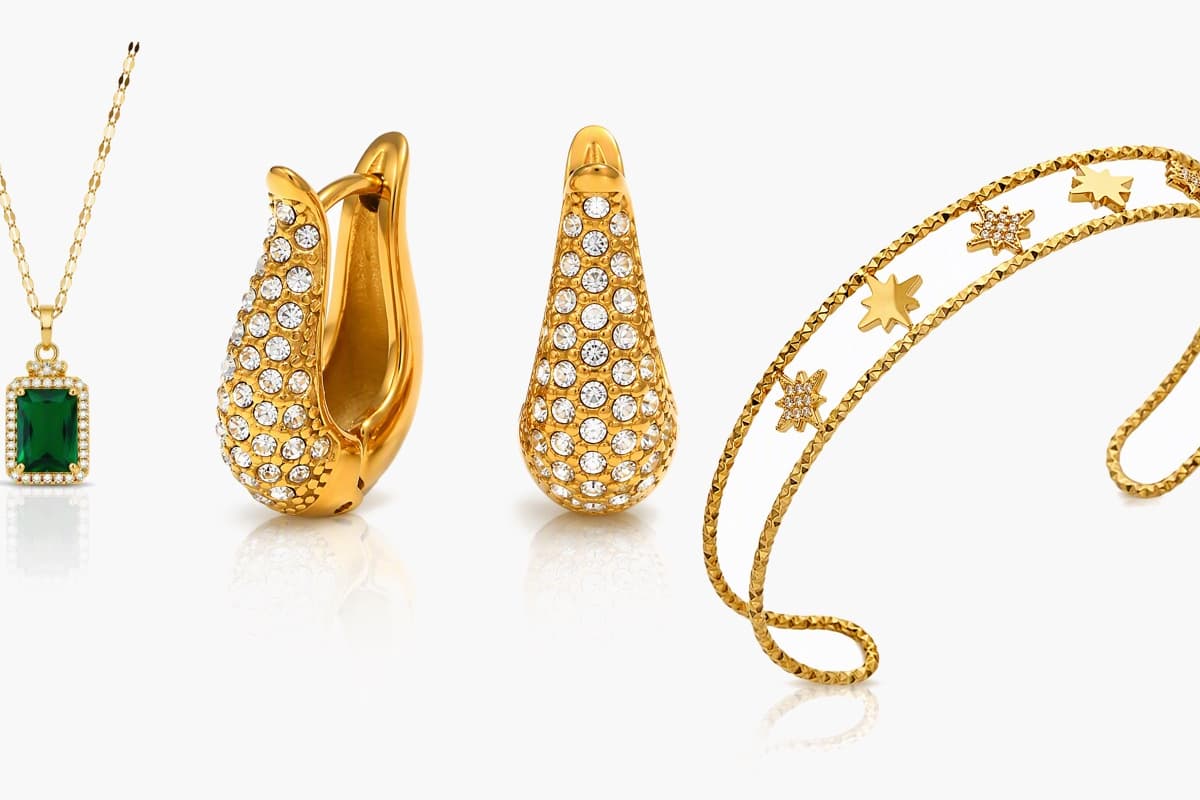 Trendy U-Shaped Huggie Earrings