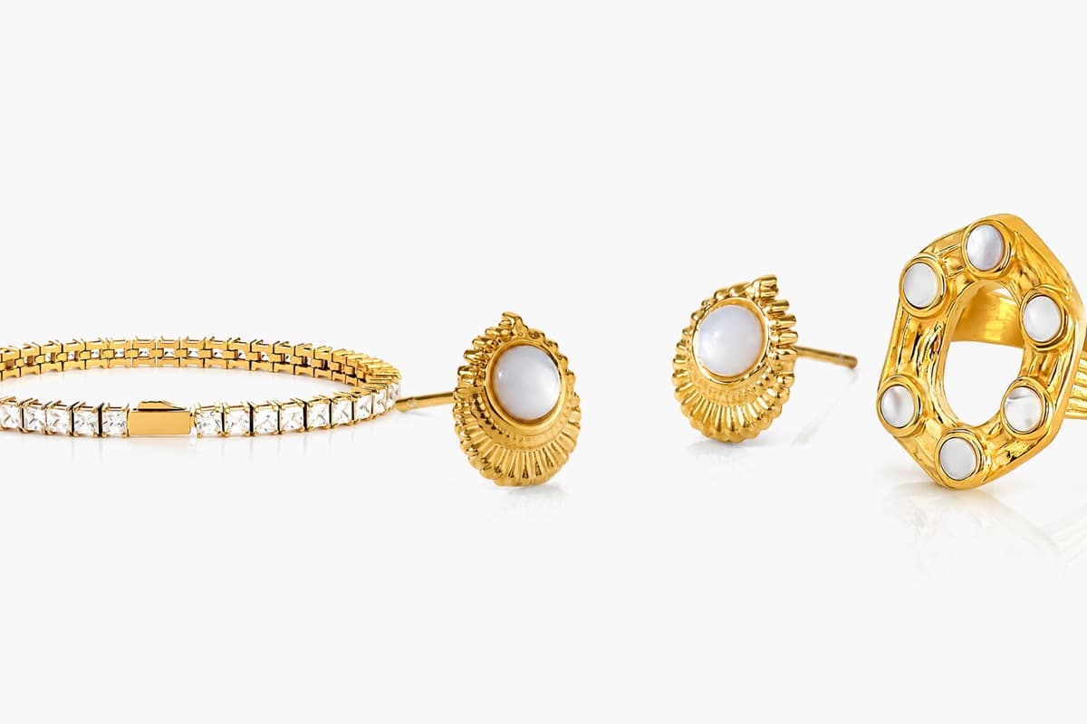 Vintage Sunburst Stud Earrings