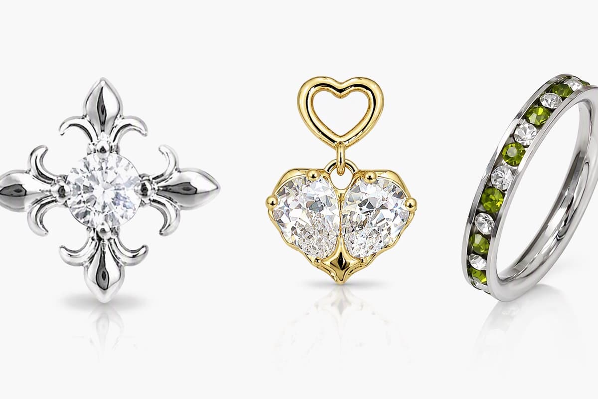 Dainty Four-Leaf Clover Stud Earrings