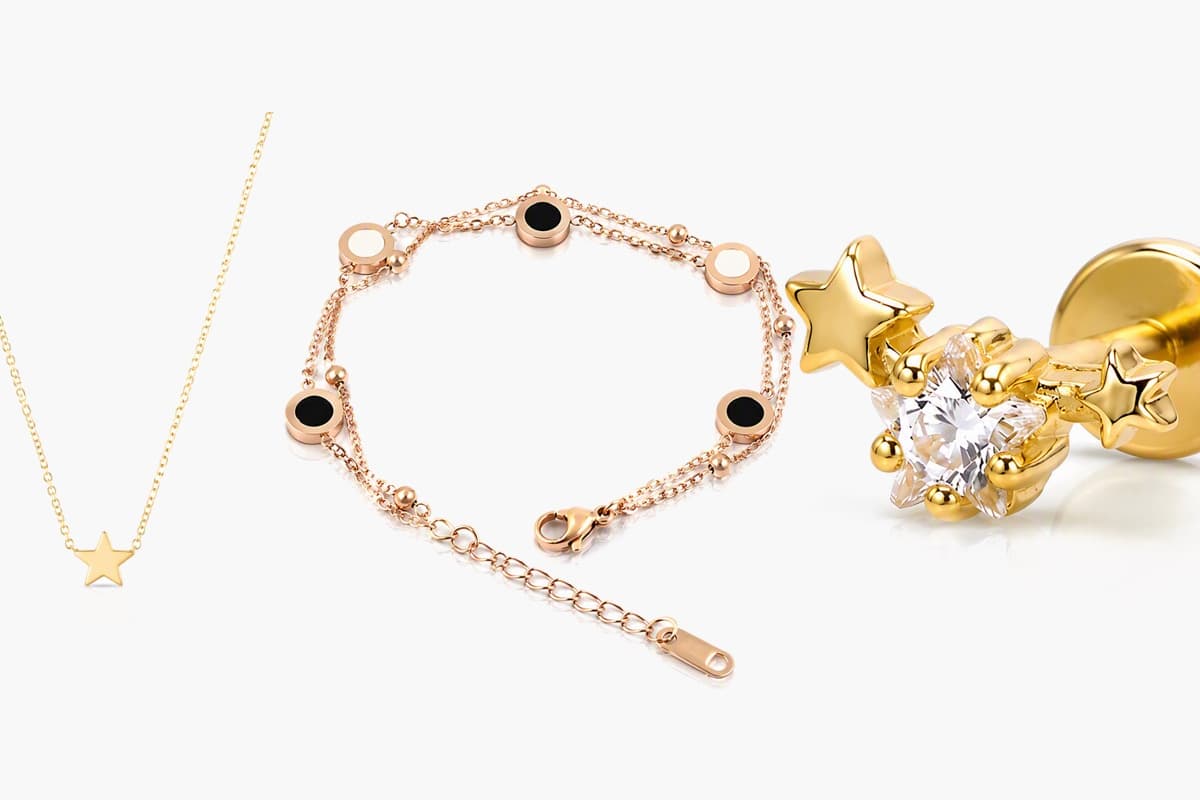 Dainty Star Cluster Gem Stud Earrings