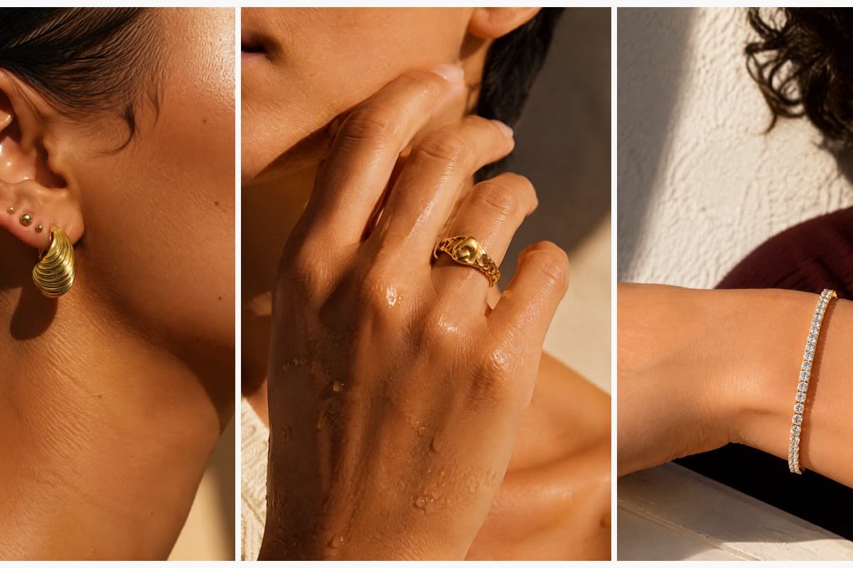 Ribbed Teardrop Stud Earrings