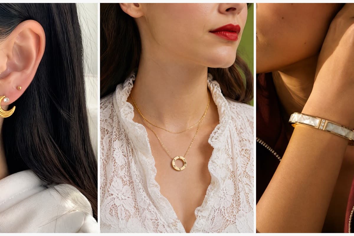 Crescent Moon Stud Earrings