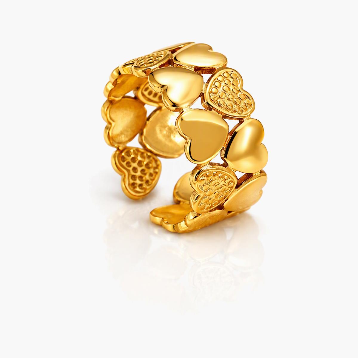 Clustered Hearts Ring