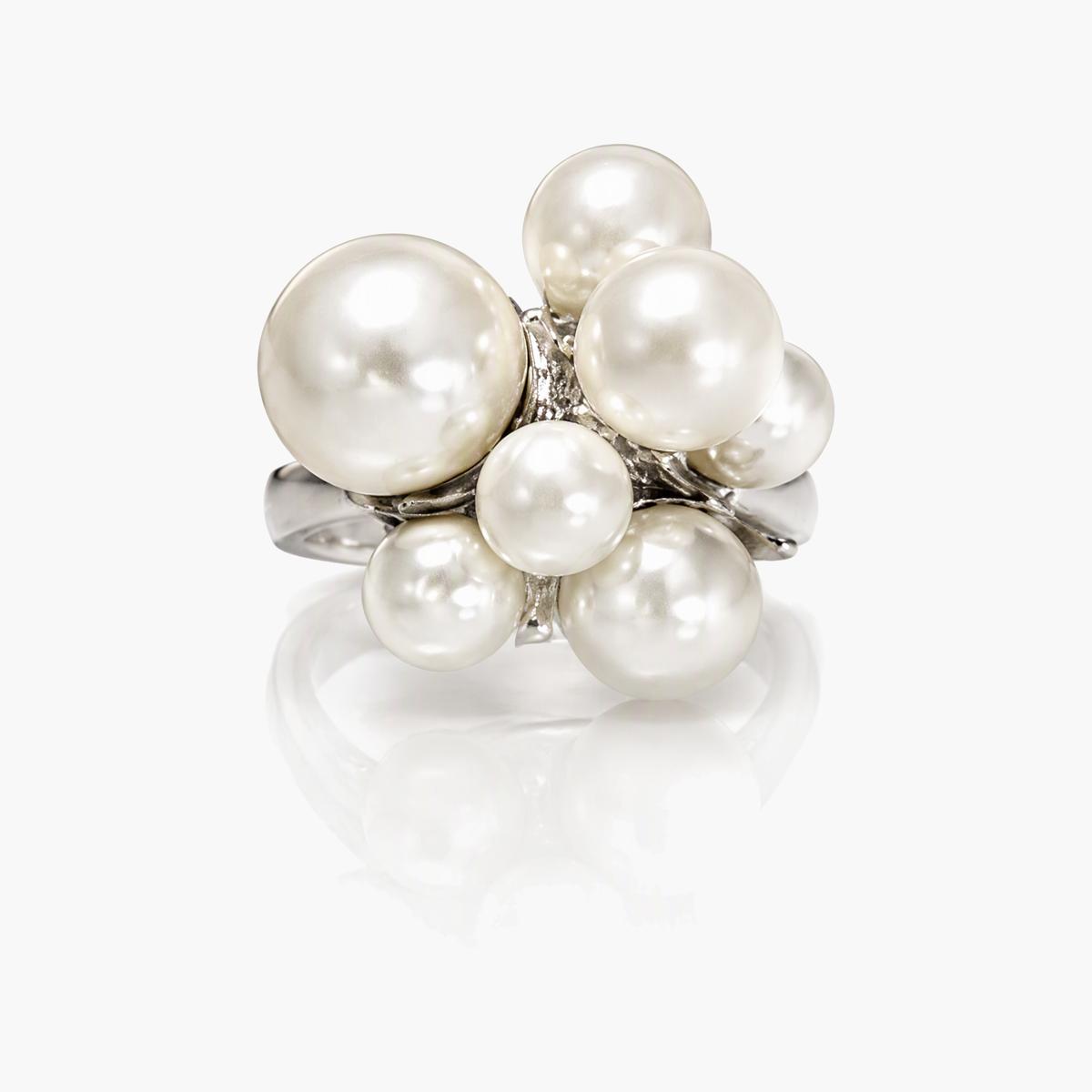 Cluster Pearl Ring