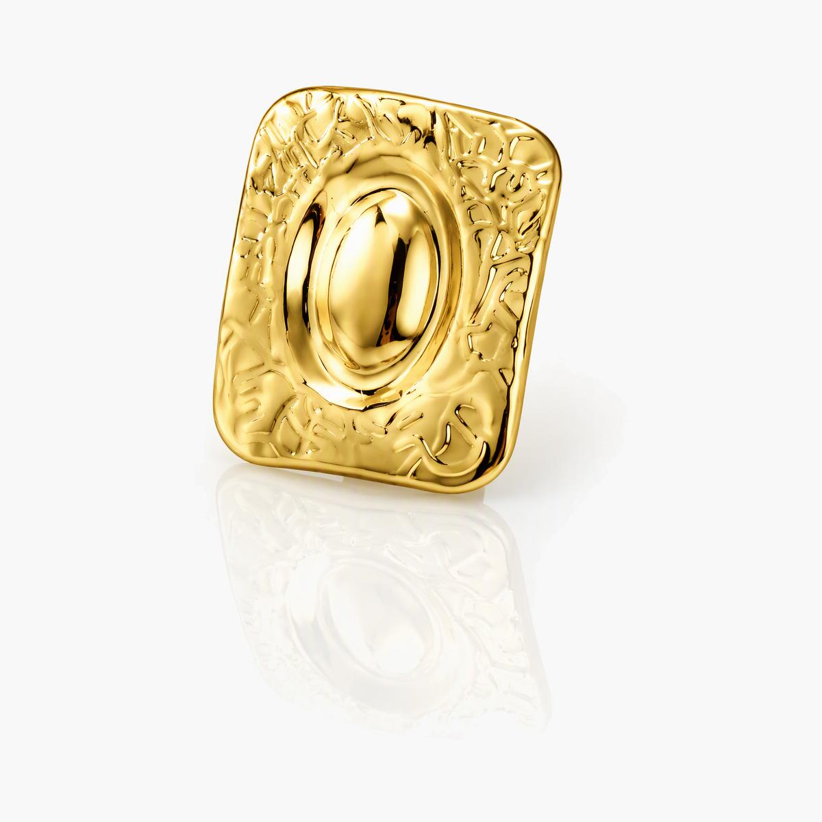 Vintage Embossed Oval Stud Earrings