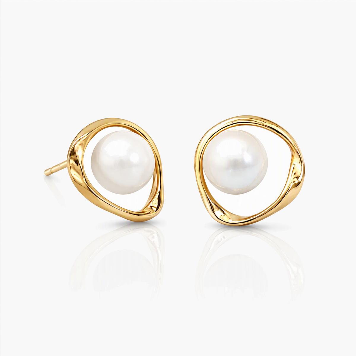 Elegant Pearl Drop Earrings