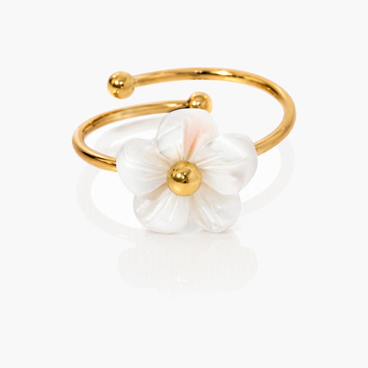 Dainty Flower Ring