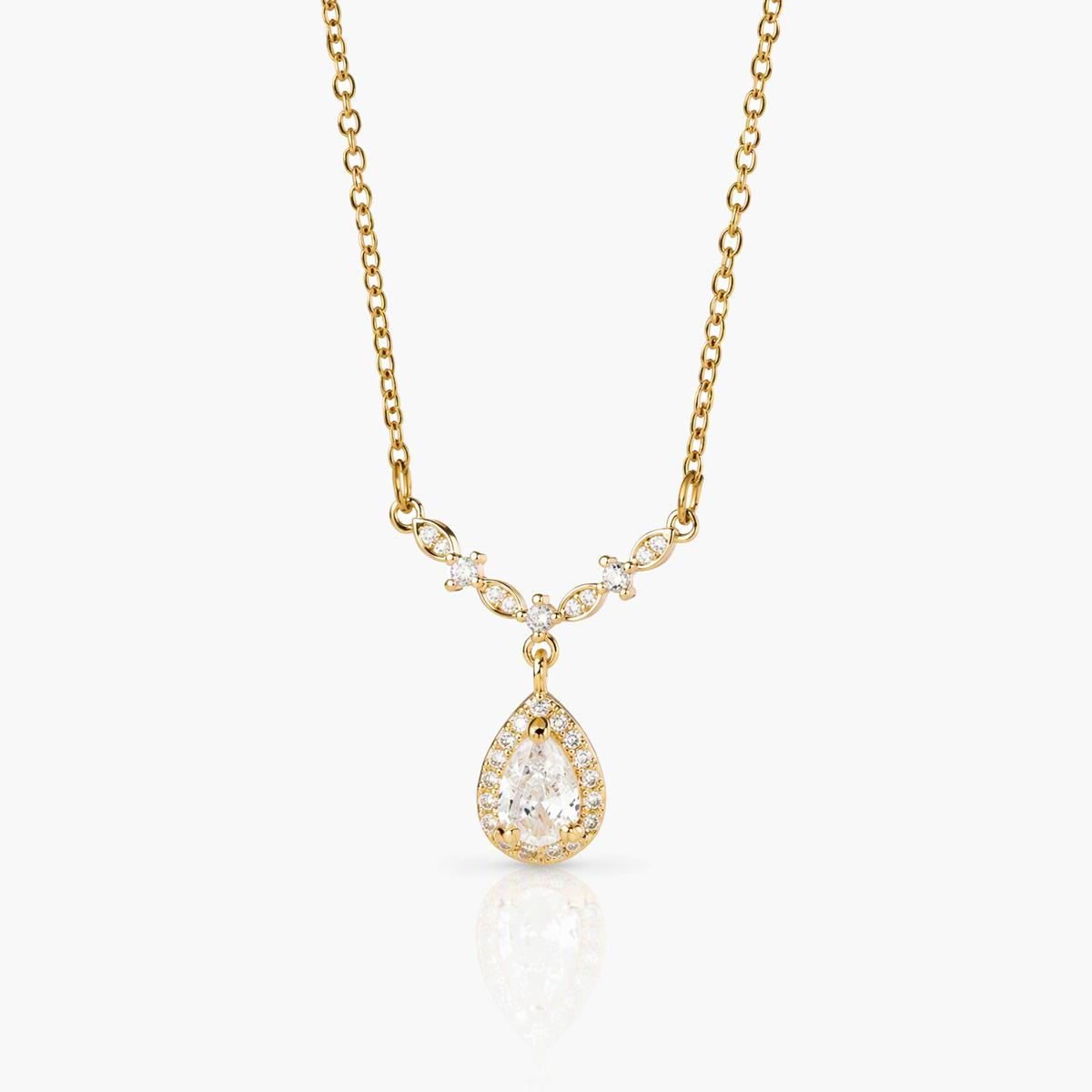 Elegant Teardrop Pendant Necklace