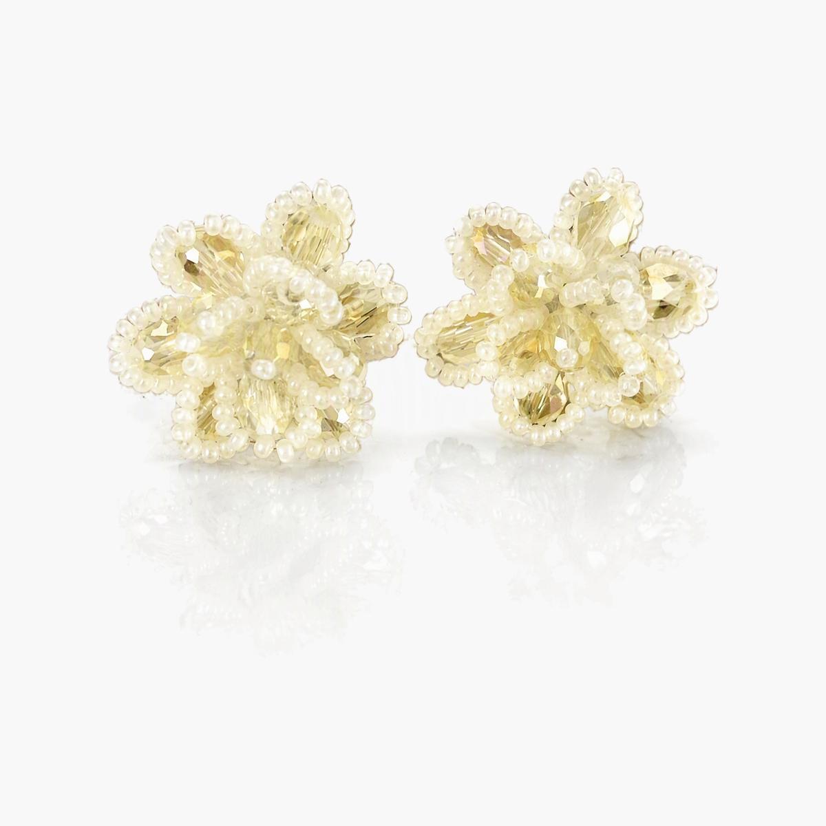 Dainty Flower Stud Earrings