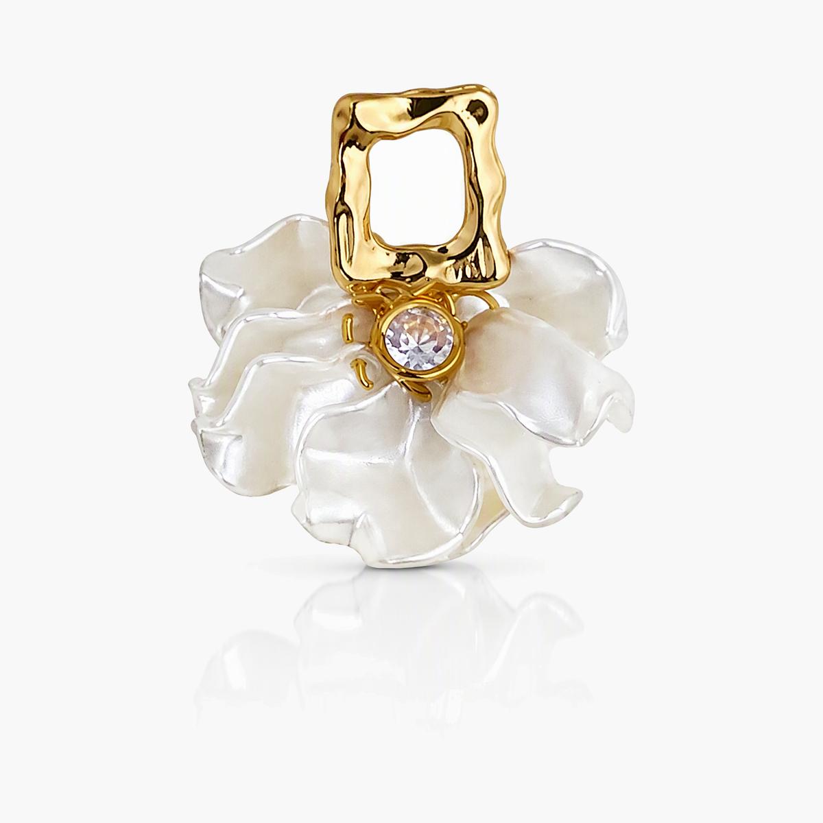 Elegant Square Frame Flower Drop Earrings