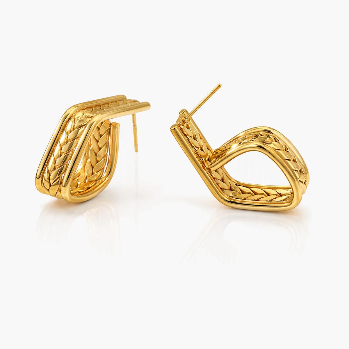 Wheat Link Huggie Earrings