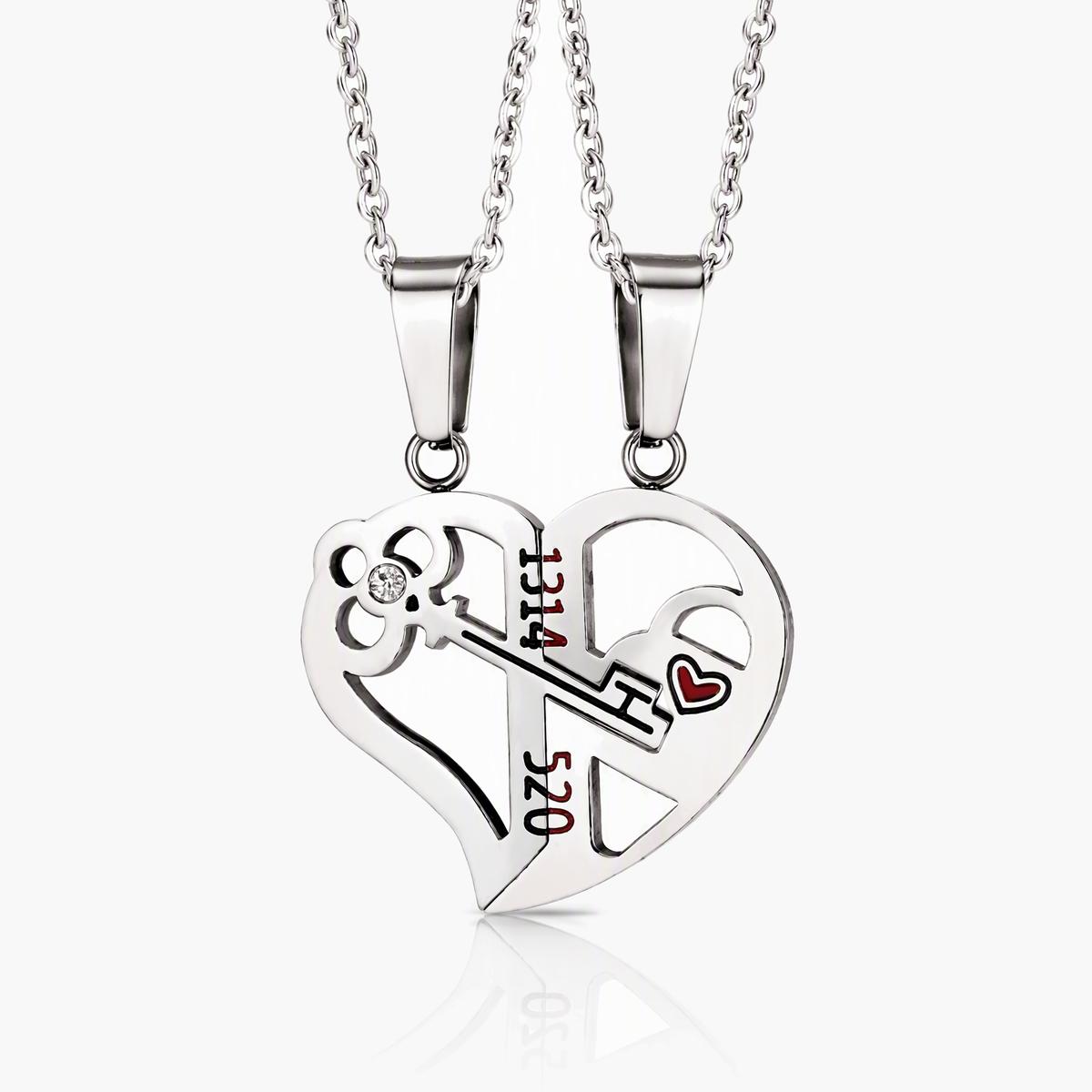 Trendy Split Heart Key Pendant Necklace